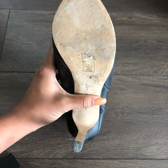 Black booties - Picture 4 of 4